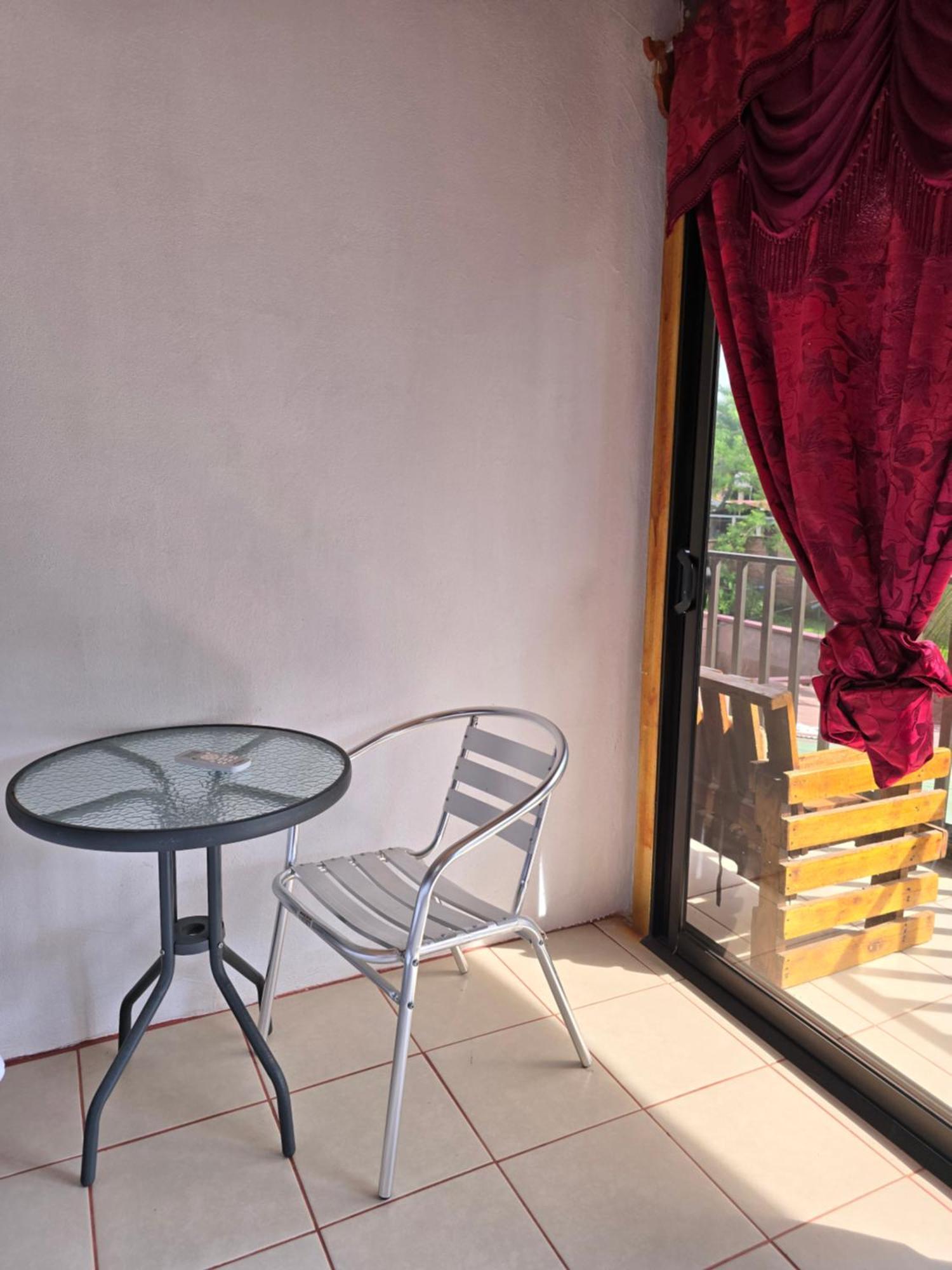 Tortuguero Hill Rooms Bagian luar foto